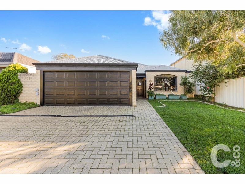 21 Blay Road, Calista WA 6167