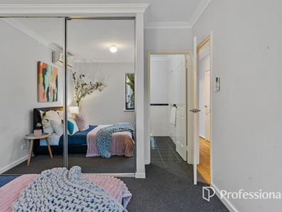 9B May Court, Nollamara WA 6061