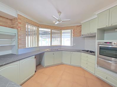13 Granberry Drive, Carnarvon WA 6701