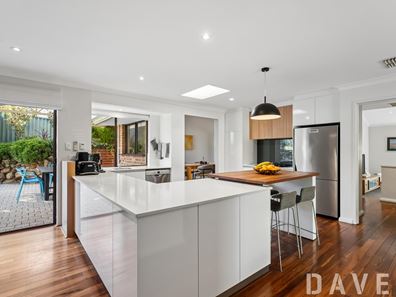 55 Goollelal Drive, Kingsley WA 6026