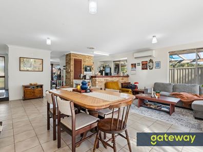 24 Willshire Way, Yangebup WA 6164