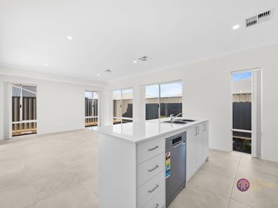 18A Baroque Way, Baldivis WA 6171