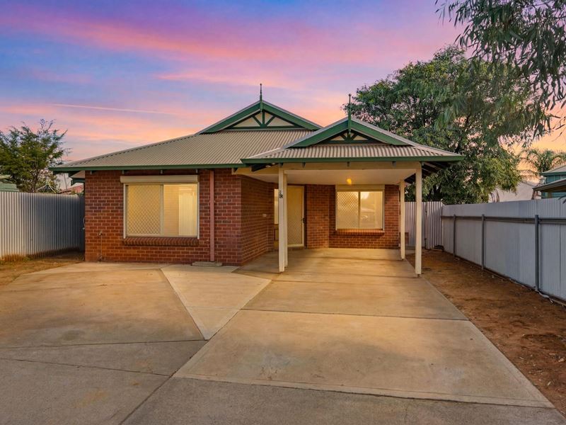 8B Siberia Close, Hannans WA 6430