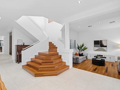 20 Shadycroft Retreat, Dianella WA 6059