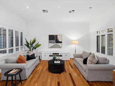 20 Shadycroft Retreat, Dianella WA 6059