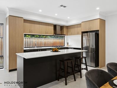 26A Sandleford Way, Morley WA 6062