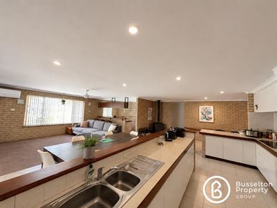54 Lilly Crescent, West Busselton WA 6280