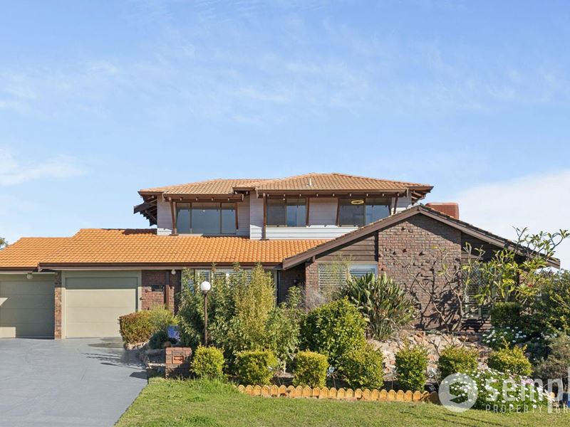 17 Grenfell Way, Leeming WA 6149