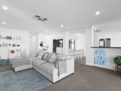 5 Ryce Court, Eden Hill WA 6054