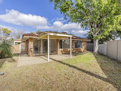 10 Dauphine Place, Joondalup WA 6027