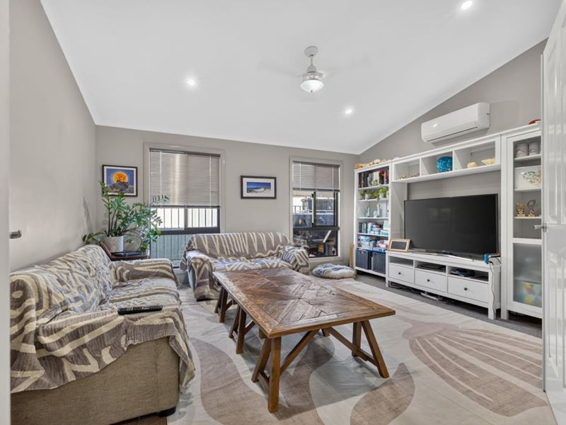 10 Jadura Crescent, Baynton