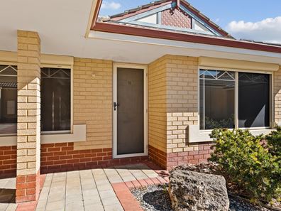 12/4 Marlo Place, Waikiki WA 6169