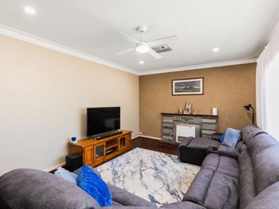 29 Harley Way, Medina WA 6167