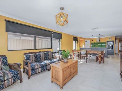 16 Provolone Way, Byford WA 6122