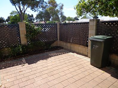 1/15 Henry Street, Midland WA 6056
