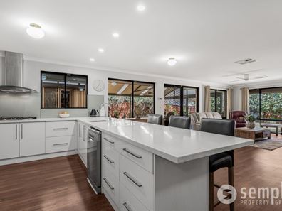 22 Ridge Road, Cockburn Central WA 6164