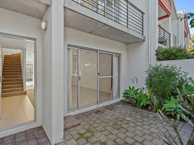 3/22 Butcherbird Loop, Erskine WA 6210