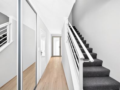 17 Napoli Way, Mindarie WA 6030