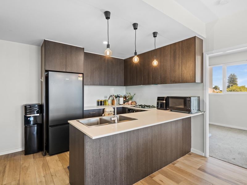 1/152 Wright Street, Kewdale WA 6105