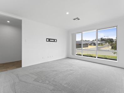 7 Aureate Road, Baldivis WA 6171