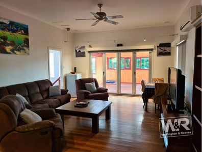 6 Camfield Street, Mount Melville WA 6330