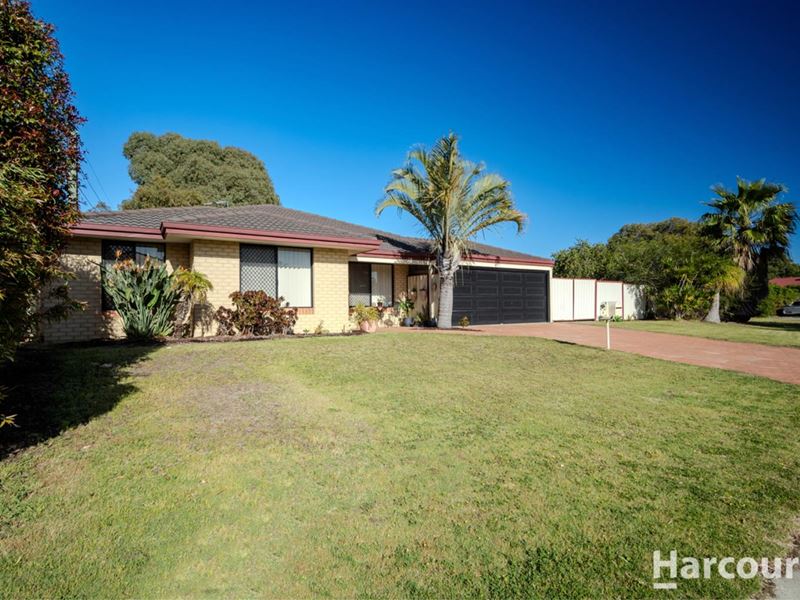 4 Grasmere Fairway, Tapping WA 6065