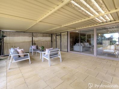 21 Cypress Road, Forrestfield WA 6058