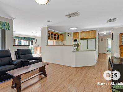 61 Roberts Road, Leschenault WA 6233