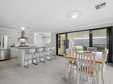 27 Candela Parkway, Baldivis WA 6171