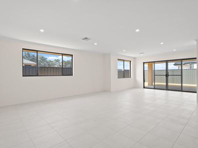 32 Tablelands Drive, Baldivis WA 6171