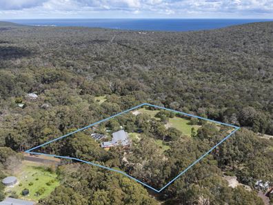 60 Lagoon Drive, Yallingup WA 6282