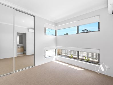 1 Stroll Lane, Yanchep WA 6035