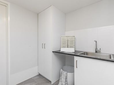 3/337 Canning Hwy, Como WA 6152