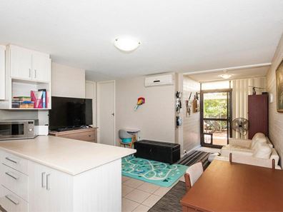11A/19 Herdsman Parade, Wembley WA 6014