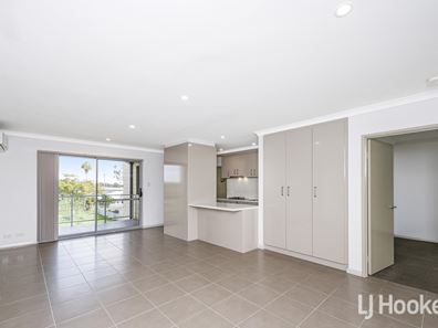 215/9 Central Terrace, Beckenham WA 6107