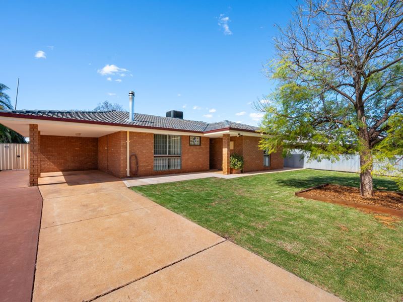 25 O'Connor Way, West Lamington WA 6430