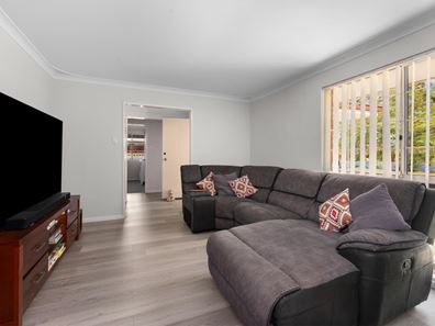 25 O'Connor Way, West Lamington WA 6430