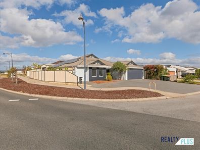 1 Camden Boulevard, Aubin Grove WA 6164