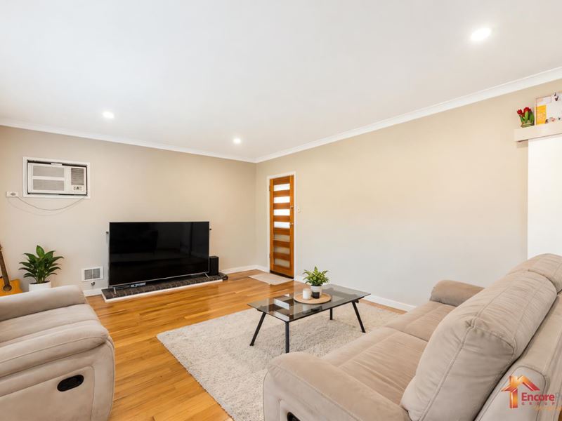 272 Spencer Road, Thornlie WA 6108