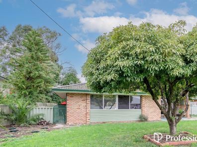 4 Elanora Road, Armadale WA 6112