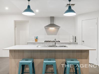 47 Allatoona Avenue, Golden Bay WA 6174