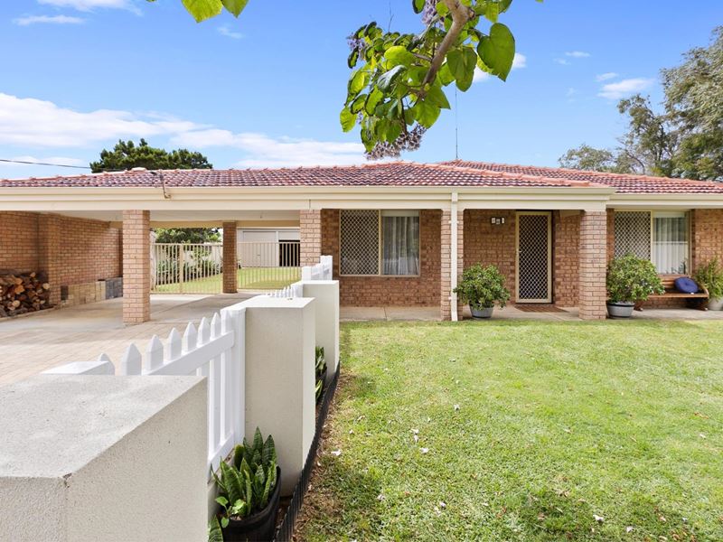 6 Kaiber Avenue, Yanchep WA 6035