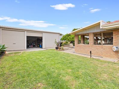 6 Kaiber Avenue, Yanchep WA 6035