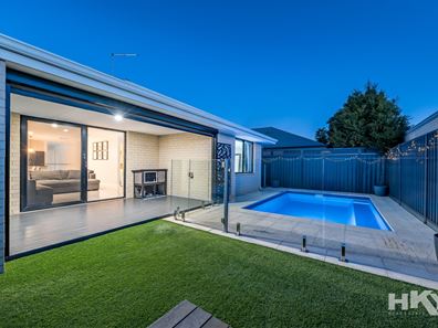 2 Courbette Way, The Vines WA 6069