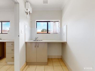 19/79 Clydesdale Street, Como WA 6152