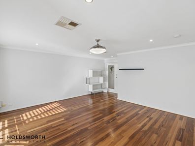 12 Woodhall Street, Stirling WA 6021