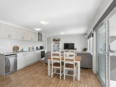 10/3 Donar Street, Innaloo WA 6018