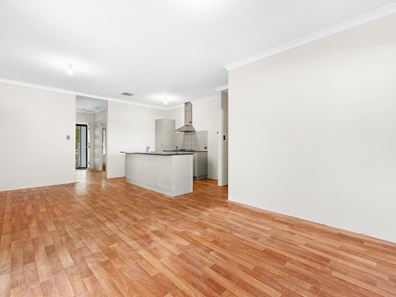 4 Graduate Way, Coolbellup WA 6163