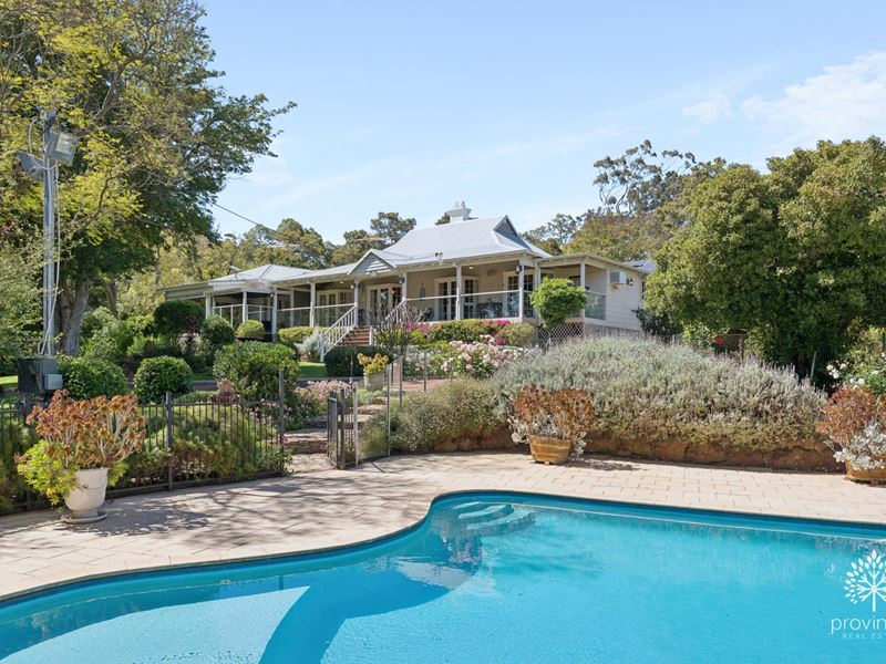 74 Davies Crescent, Gooseberry Hill WA 6076