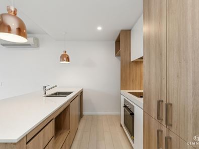 201/6 Baumea Way, Innaloo WA 6018